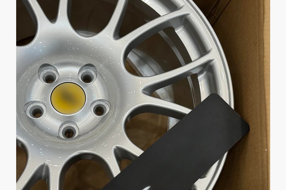 Ferrari 360 Kované disky OEM R19 V2 (4 ks) Fotografie 8