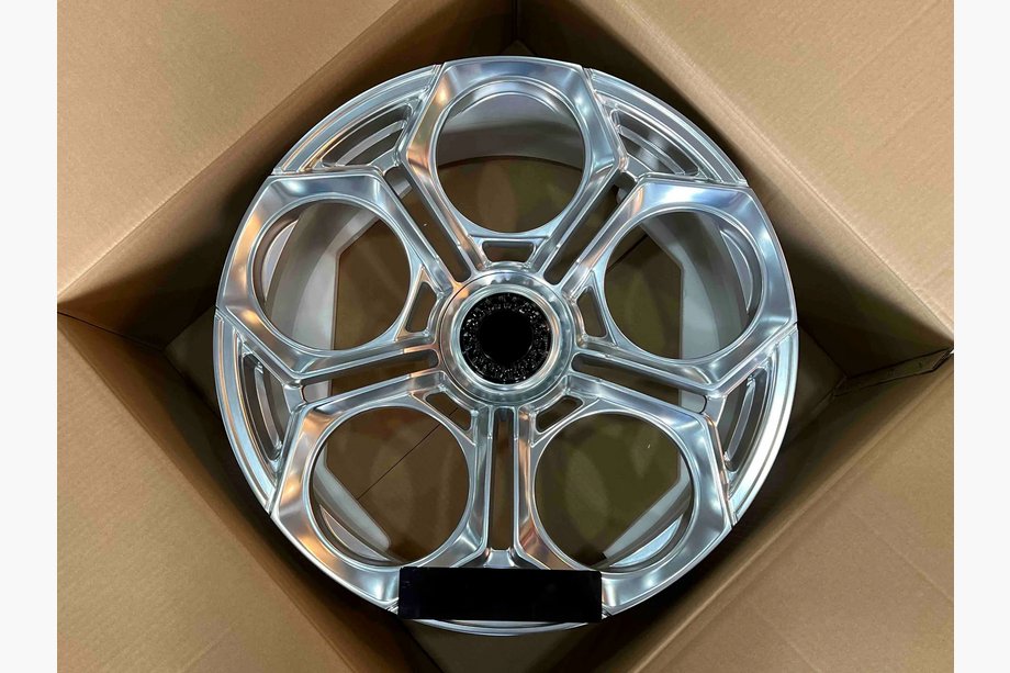 Lamborghini Countach Kované disky OEM R20/R21 (4 ks) Image