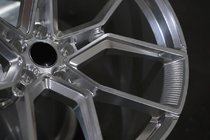 Lotus Emeya Kované disky OEM R20 V7 (4 ks) fotografie 13