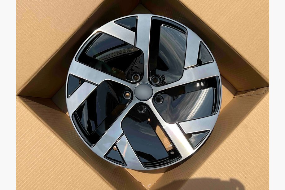 Lucid Air Kované disky OEM R19 V1 (4 ks) Image