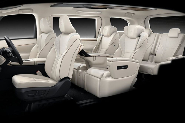 Recenze Lexus LM druhé generace: vrchol VIP komfortu Fotografie 4