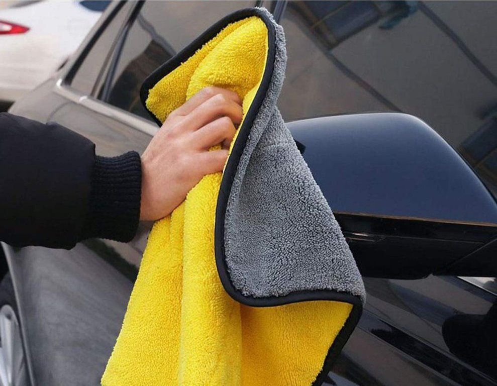 Co byste měli vědět o mikrovláknu pro auto?