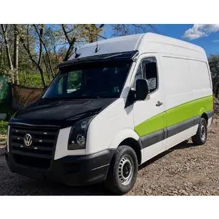Kšilt na čelní sklo V-4 (černý lesk, 5 mm) Volkswagen Crafter 2006–2016 fotografie 2