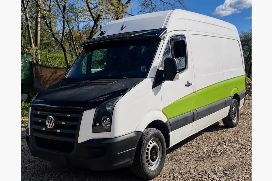 Volkswagen Crafter 2006–2016 Kšilt na čelní sklo V-4 (černý lesk, 5 mm) Fotografie 2