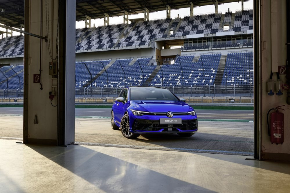Test Volkswagen Golf R 2025: facelift ostrého hatchbacku