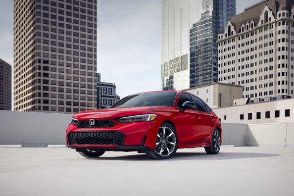 Honda Civic Sedan 2024: Recenze modernizovaného kompaktu