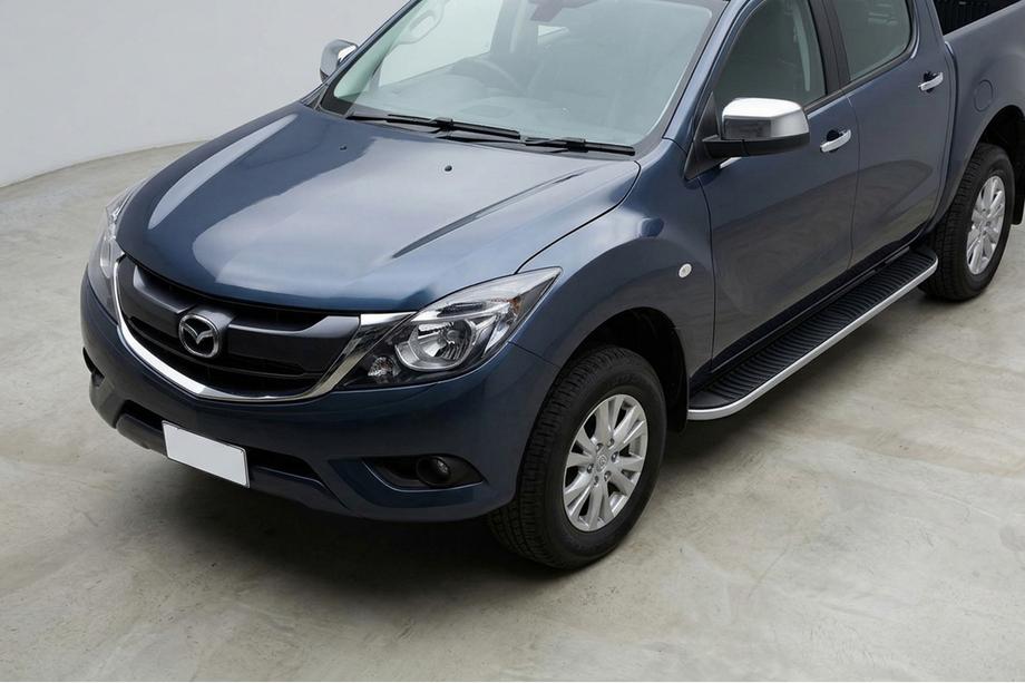 Mazda BT-50 2012– Boční nášlapy Tayga (2 ks, hliník) Image