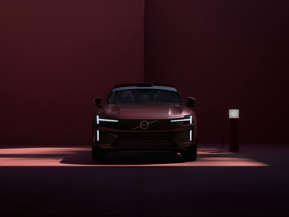 Volvo ES90 (V551) 2025: Recenze elektrického liftbacku
