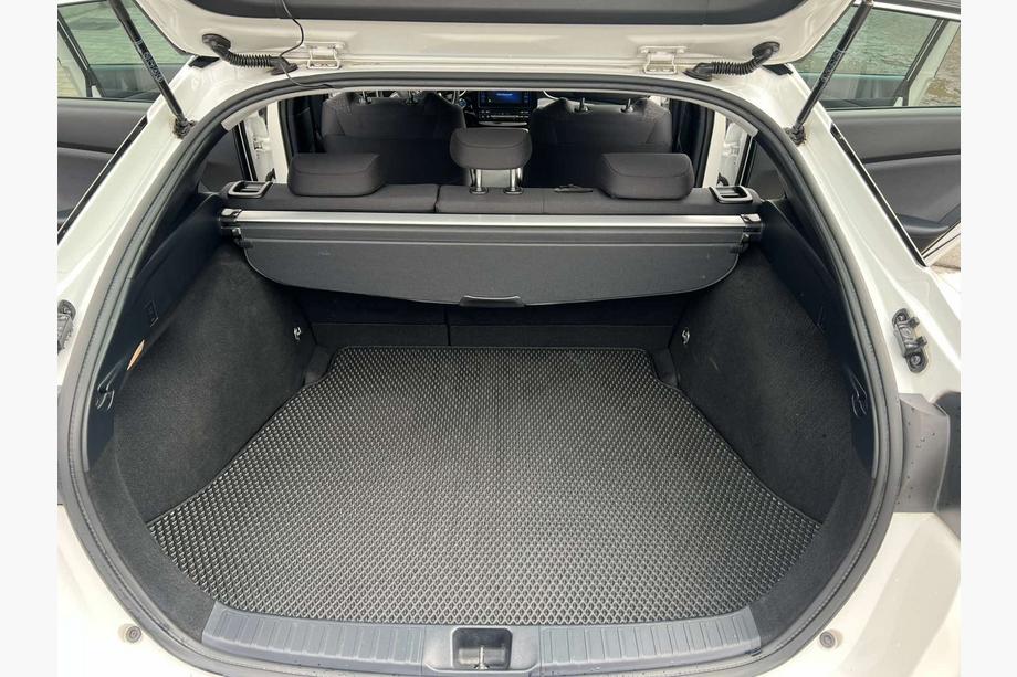 Toyota Prius 2015–2022 EVA rohož do kufru (LB, černá) Image