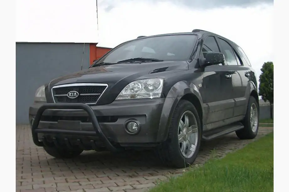 Kia Sorento I BL 2002–2009 Přední ochranný rám (bullbar) WT003 Black (nerez) Image