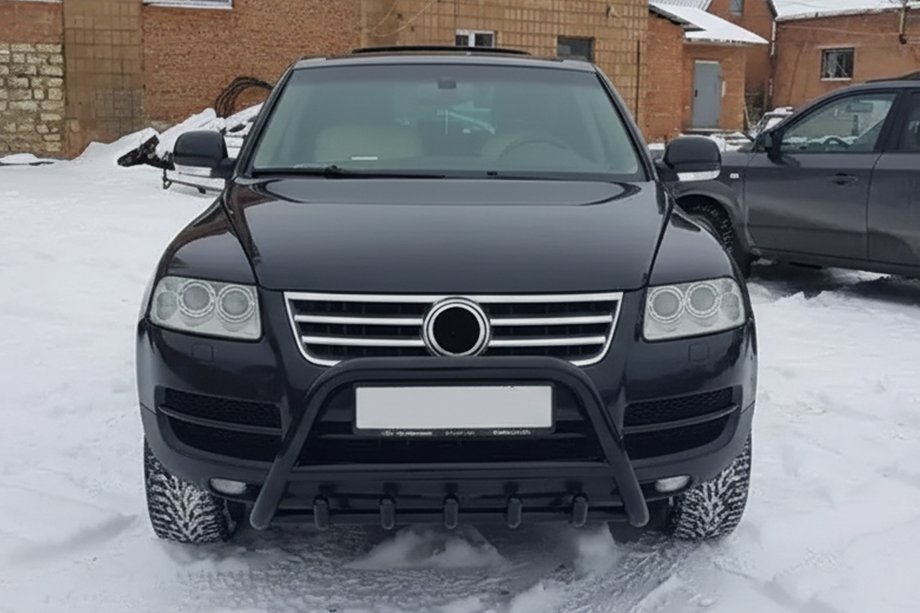 Volkswagen Touareg 2002–2010 Přední ochranný rám WT003 Black Special (nerez) Fotografie 1