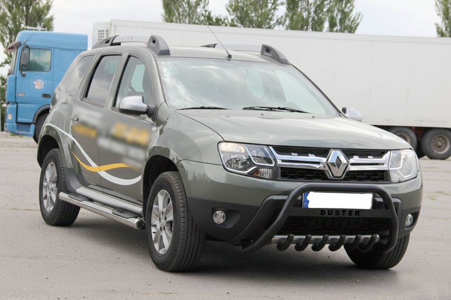 Renault Duster 2008–2017 Bullbar s nápisem WT004 Black (nerez.) Fotografie 2