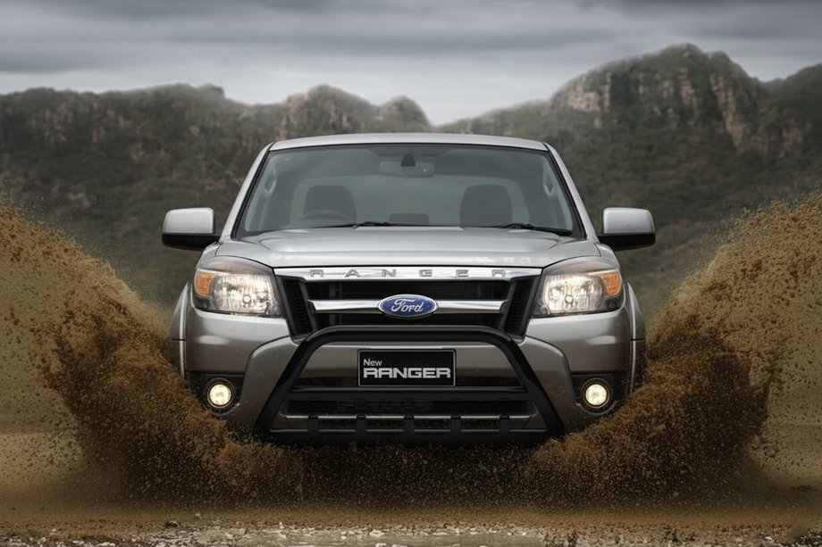 Ford Ranger 2007–2011 Přední ochranný rám WT003 Black (nerez) Image