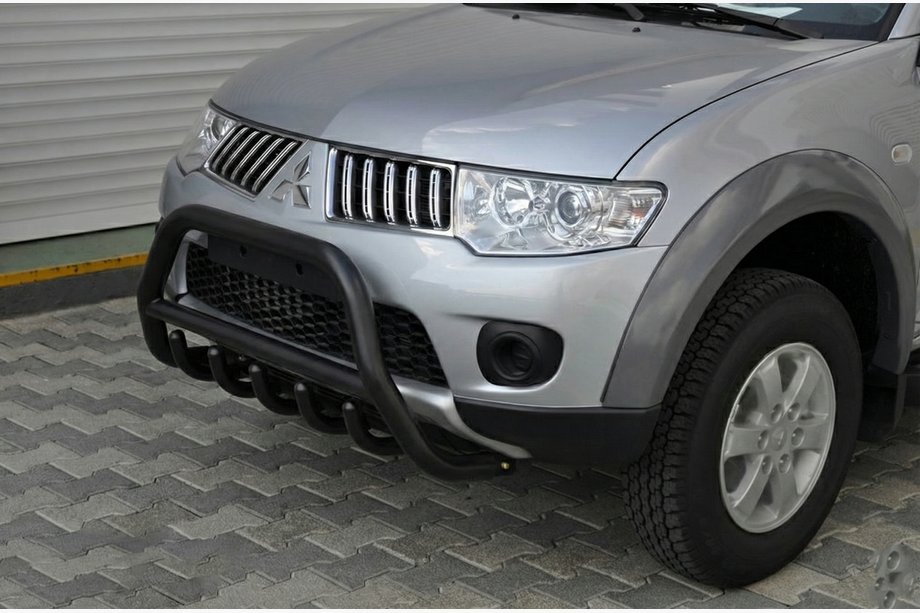 Mitsubishi L200 2006–2015 Přední ochranný rám (bullbar) WT003 Black (nerez) Image