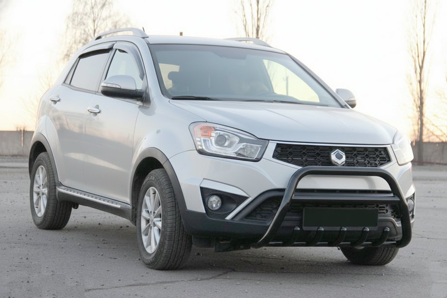 SsangYong Korando 2010–2019 Přední ochranný rám (bullbar) WT003 Black (nerez) Image