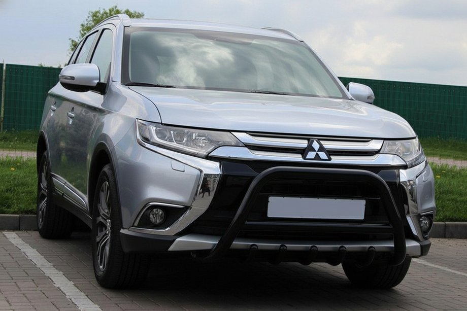 Mitsubishi Outlander 2012–2021 Přední ochranný rám (bullbar) WT003 Black (nerez) Image