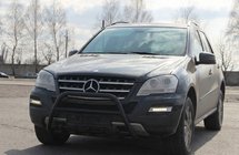 Mercedes ML W164 2005–2011 Přední ochranný rám (bullbar) WT003 Black (nerez) fotografie 4