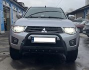 Mitsubishi L200 2006–2015 Přední ochranný rám WT004 Black (nerez) fotografie 1
