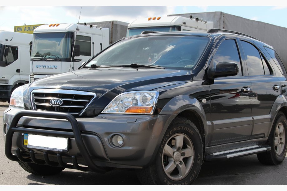 Kia Sorento I BL 2002–2009 Nerezový bullbar WT003 Black-2 Image
