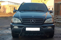 Mercedes ML W163 1997–2005 Přední ochranný rám WT004 Black (nerez) fotografie 2