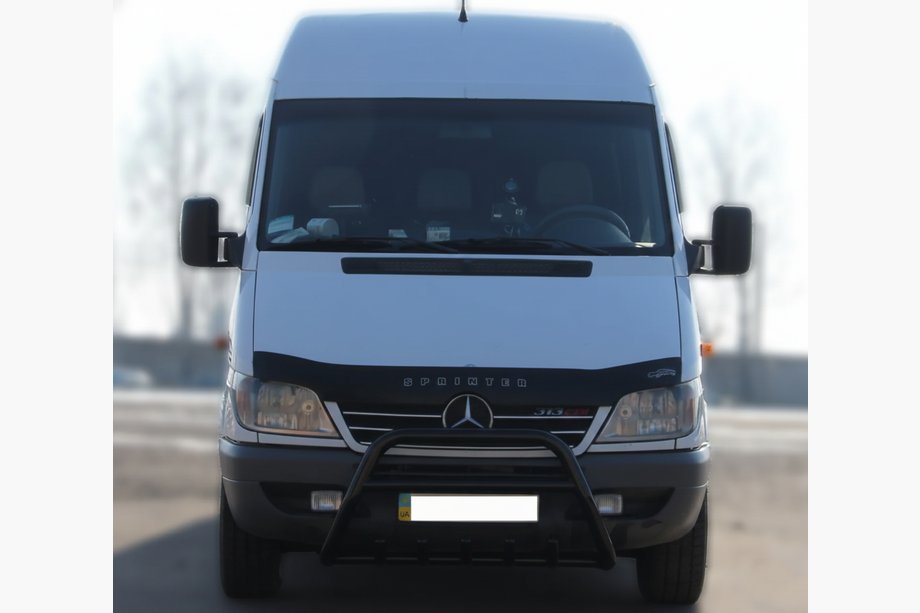 Mercedes Sprinter W901/902/903/904/905 1995–2006 Přední ochranný rám (bullbar) WT003 Black (nerez) 1995-2000 Fotografie 3