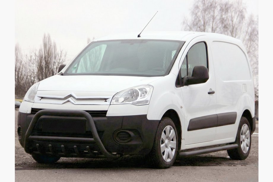 Peugeot Partner Tepee 2008–2018 Přední ochranný rám WT003 Black (nerez) Image