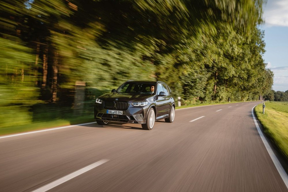 Recenze Alpina XD3 (G01): Výkonný dieselový crossover Fotografie 3