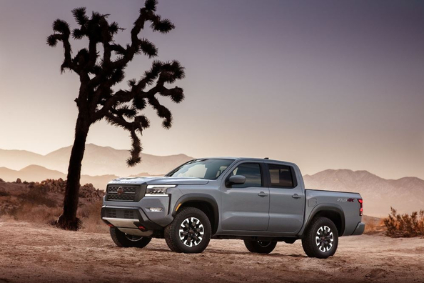 Recenze Nissan Frontier III Crew Cab: Technické specifikace, výbava, fotografie Fotografie 1