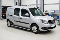 Mercedes Citan 2013–2021 Boční nášlapy Maydos V1 (2 ks, hliník / nerez) Dlouhý rozvor fotografie 1