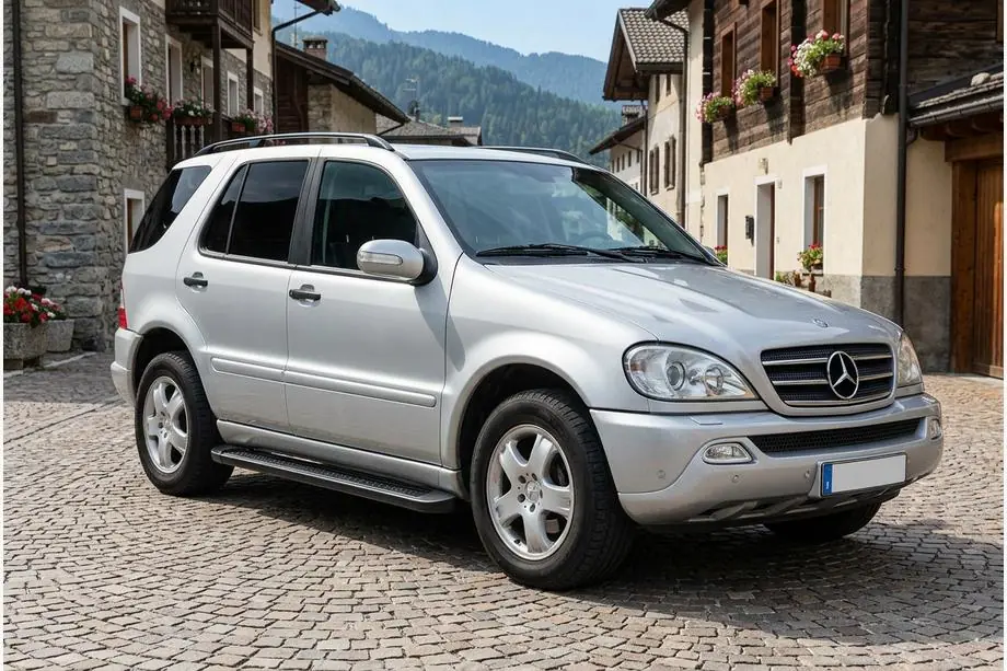 Mercedes ML W163 1997–2005 Boční prahy Allmond Black (2 ks, hliník) Image