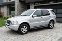 Mercedes ML W163 1997–2005 Boční prahy Bosphorus Black (2 ks, hliník) fotografie 1