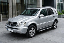 Mercedes ML W163 1997–2005 Boční nášlapy Fullmond (2 ks, hliník) fotografie 1