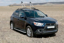 Mitsubishi Outlander 2006–2012 Boční prahy Tayga Grey (2 ks, hliník) fotografie 6