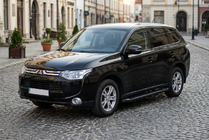 Mitsubishi Outlander 2012–2021 Boční prahy Allmond Black (2 ks, hliník) fotografie 1