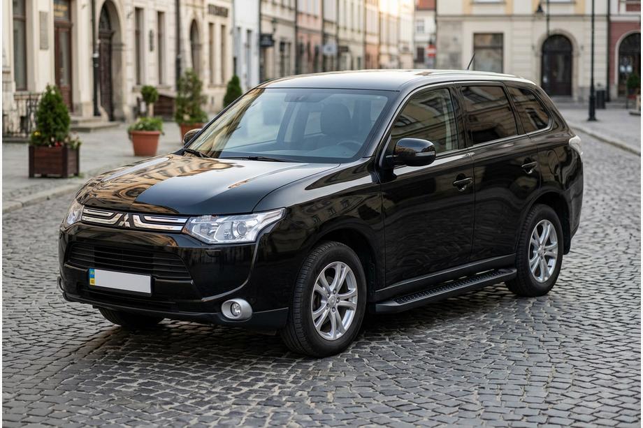 Mitsubishi Outlander 2012–2021 Boční prahy Allmond Black (2 ks, hliník) Image