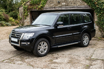 Mitsubishi Pajero Wagon IV 2006–2021 Boční nášlapy Duru (2 ks, hliník) fotografie 1