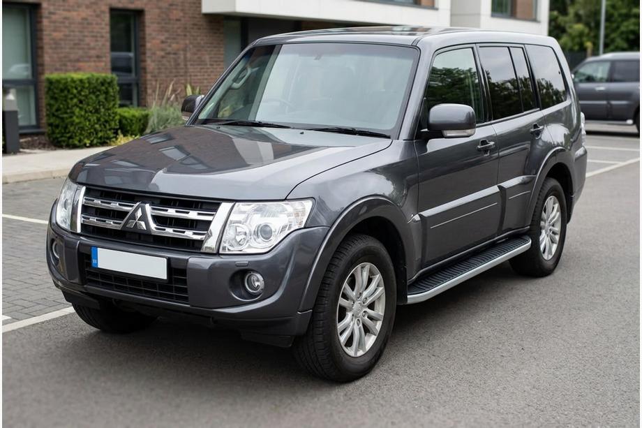 Mitsubishi Pajero Wagon IV 2006–2021 Boční nášlapy Tayga (2 ks, hliník) Fotografie 1