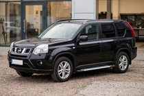 Nissan X-trail T31 2007–2014 Boční nášlapy Line (2 ks, hliník) fotografie 1