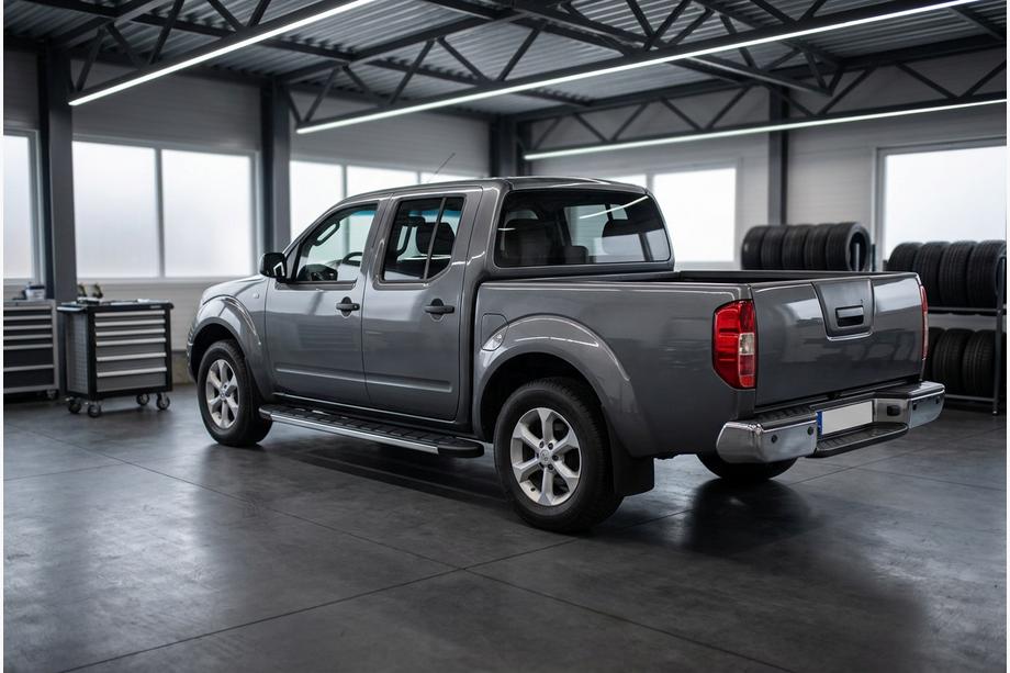 Nissan Navara 2006–2015 Boční nášlapy Duru (2 ks, hliník) Image