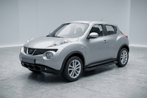 Nissan Juke 2010–2019 Boční prahy Allmond Black (2 ks, hliník) fotografie 1