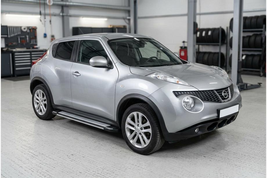 Nissan Juke 2010–2019 Boční nášlapy Rainbow (2 ks, hliník) Image