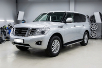 Nissan Patrol Y62 2010–2024 Boční nášlapy Duru (2 ks, hliník) fotografie 1