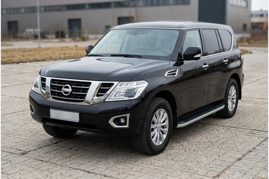 Nissan Patrol Y62 2010–2024 Boční prahy Tayga Grey (2 ks, hliník) Image