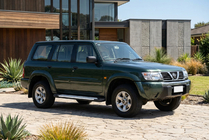 Nissan Patrol Y61 1997–2011 Boční nášlapy typ X5 (2 ks, hliník) fotografie 1