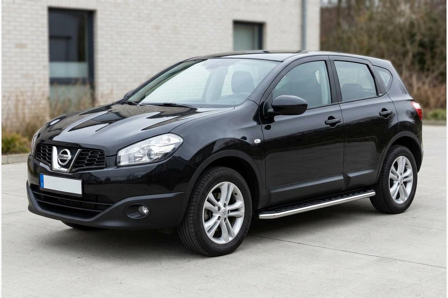 Nissan Qashqai 2010–2014 Boční prahy Maydos V1 (2 ks, hliník ↗ nerez) Image