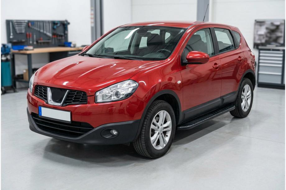 Nissan Qashqai 2010–2014 Boční prahy Bosphorus Black (2 ks, hliník) Image