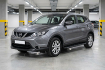 Nissan Qashqai 2014–2021 Boční prahy Bosphorus Black (2 ks, hliník) fotografie 1