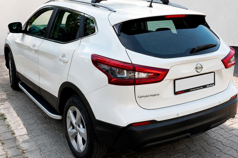 Nissan Qashqai 2014–2021 Boční nášlapy Tayga (2 ks, hliník) Image