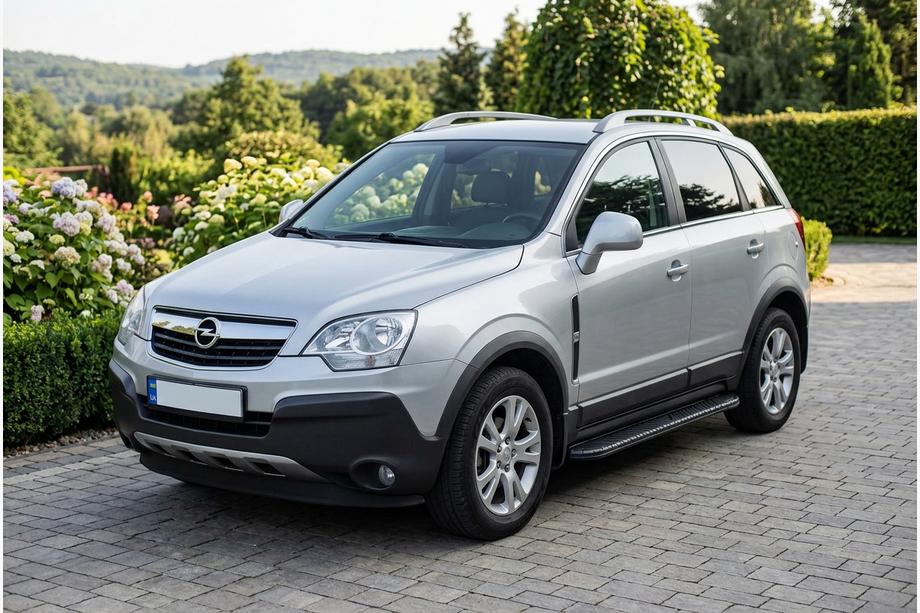 Opel Antara 2006–2017 Boční prahy Bosphorus Black (2 ks, hliník) 2007–2015 Image