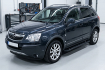 Opel Antara 2006–2017 Boční nášlapy RedLine Black (2 ks, hliník) fotografie 1